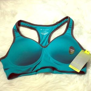 NWT Tek Gear Sports Bra size L Med Impact
